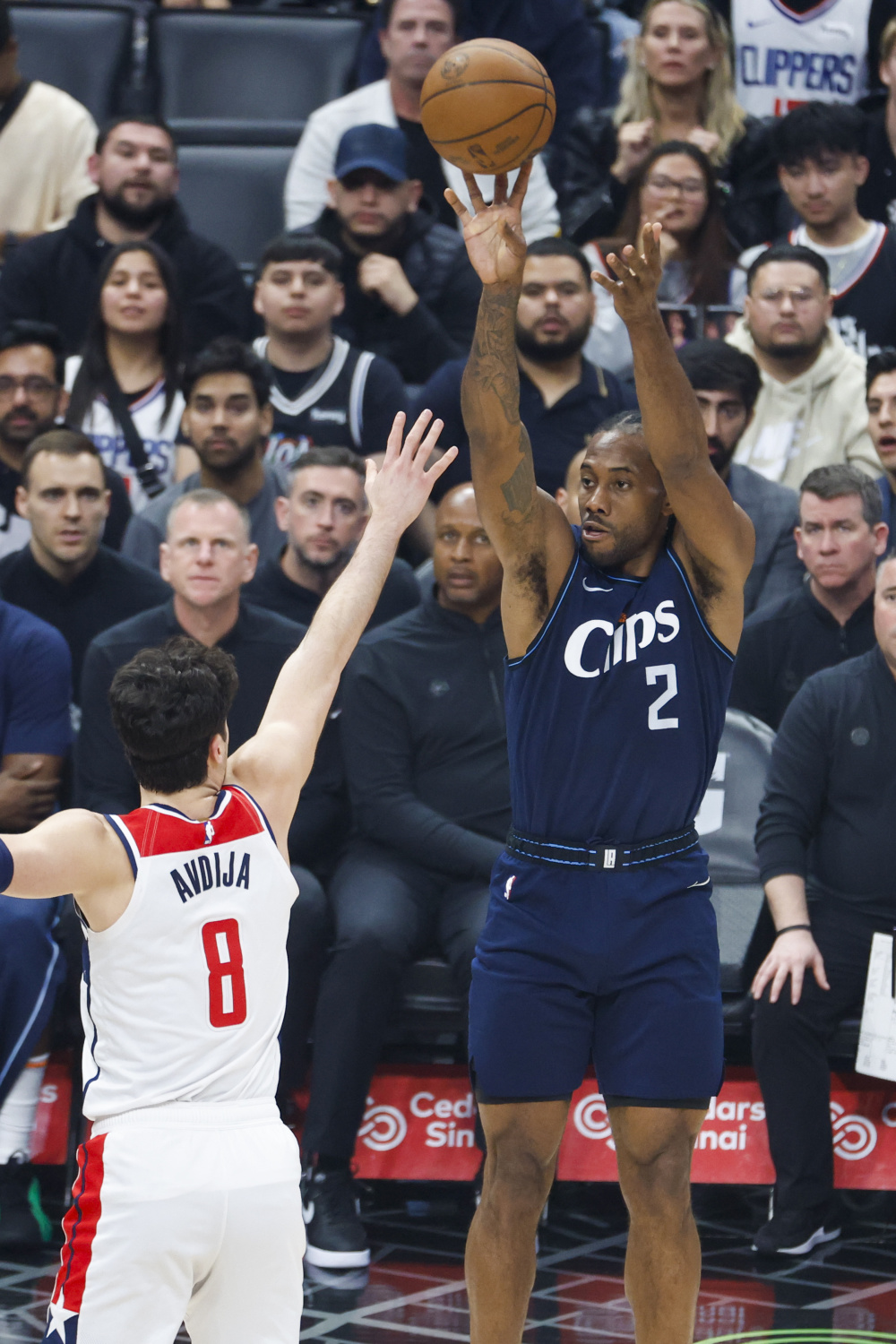 巴塞罗那篮球队迎NBA常规赛关键赛,转会期远射贴柱,赛场秩序良好,球队文化被再次提及的简单介绍 巴塞罗那篮球队迎NBA常规赛关键赛,转会期远射贴柱,赛场秩序良好,球队文化被再次提及的简单介绍